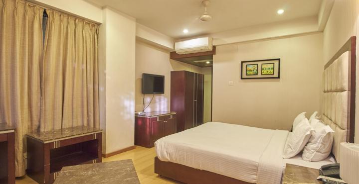 Treebo Trend Hotel Parker Ahmedabad Ngoại thất bức ảnh
