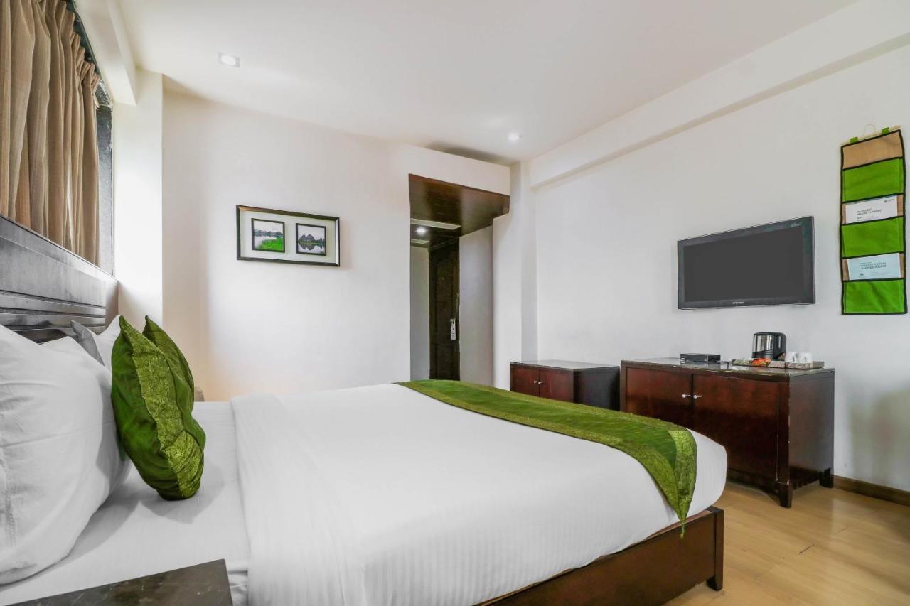 Treebo Trend Hotel Parker Ahmedabad Ngoại thất bức ảnh