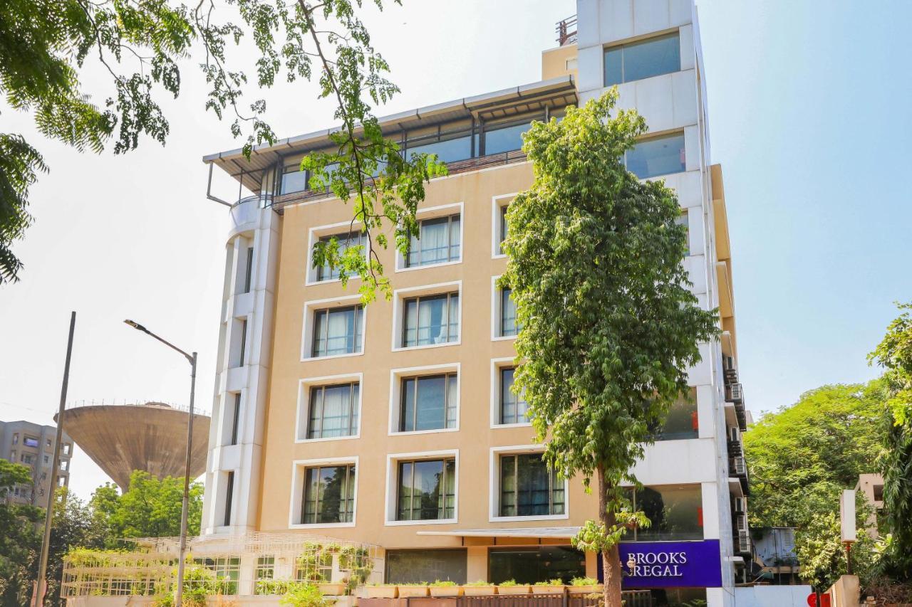 Treebo Trend Hotel Parker Ahmedabad Ngoại thất bức ảnh