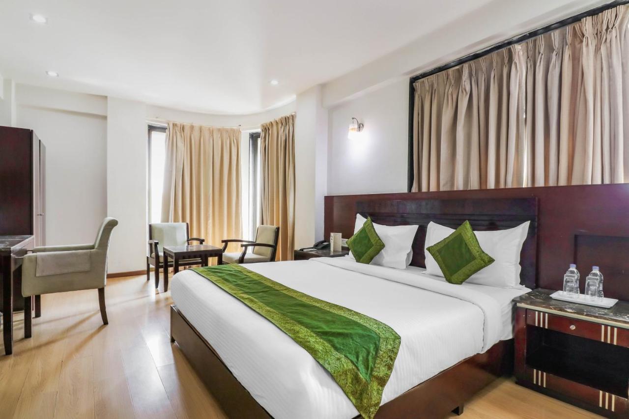 Treebo Trend Hotel Parker Ahmedabad Ngoại thất bức ảnh