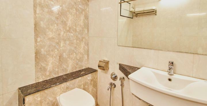 Treebo Trend Hotel Parker Ahmedabad Ngoại thất bức ảnh